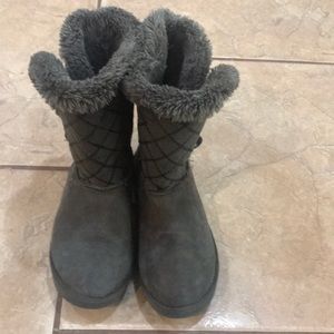 Magellan boots girl size 3